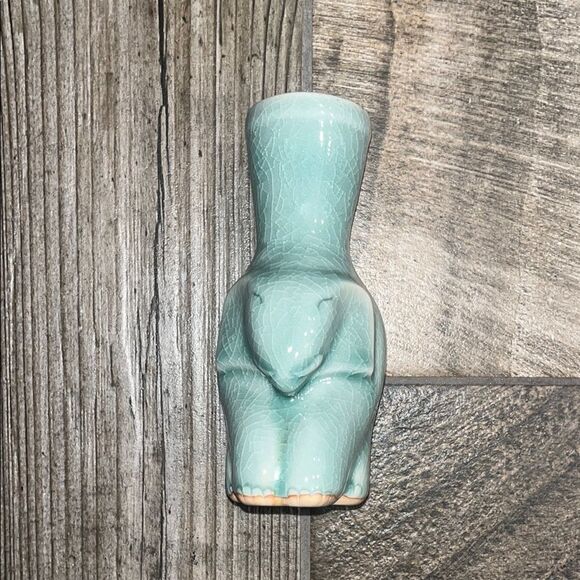Novica signed & numbered Turquoise Elephant Vase - Picture 1 of 6